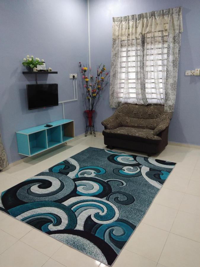 Davallia Homestay Дунгун Экстерьер фото